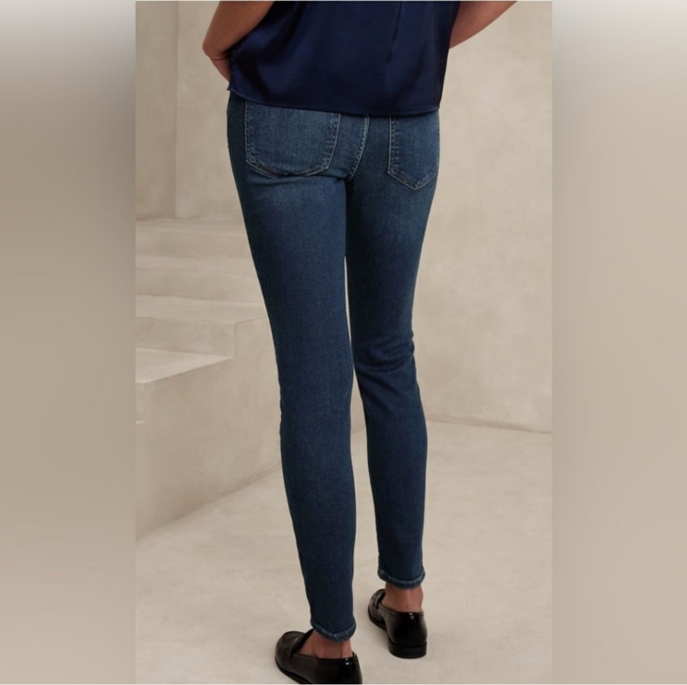 EUC Banana Republic Dark‎ Wash Skinny Leg Slim Fit Jeans Size 31/18 #0568 - Picture 2 of 15